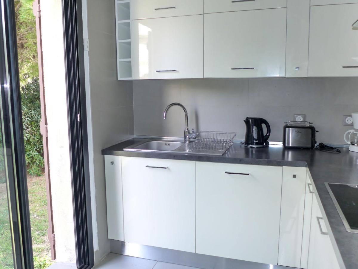 Holiday Home Le Rayolet By Interhome Le Brusc Exteriör bild